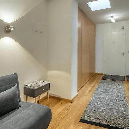 Ferienwohnung Indigo Nahe Bahnhof Und Kurpark Apartman
